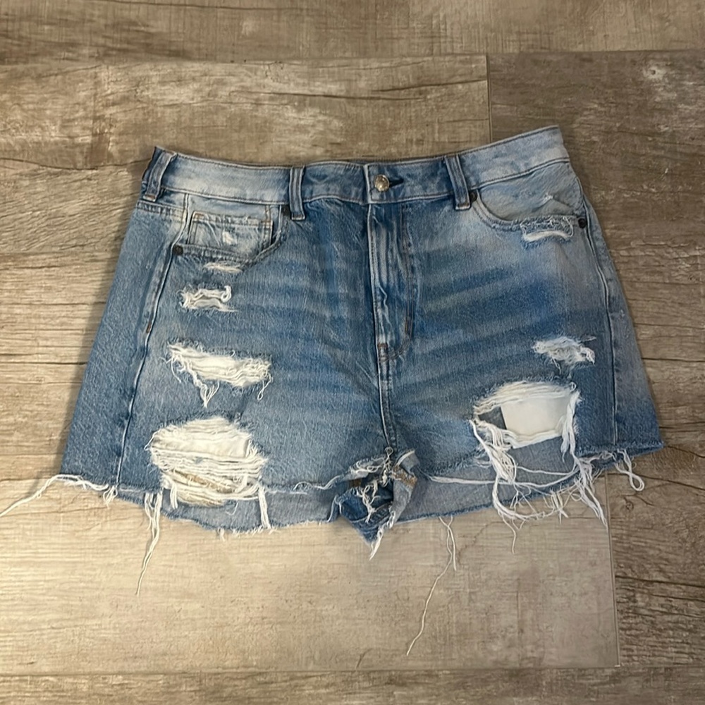 NWOT AEO shorts